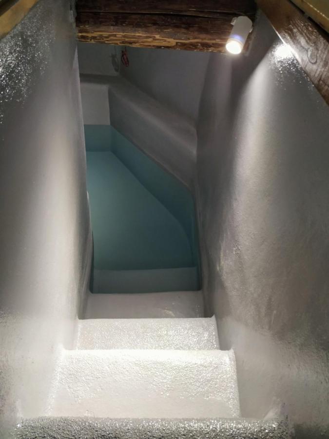 Azura, Traditional Residence In אנו סירוס מראה חיצוני תמונה