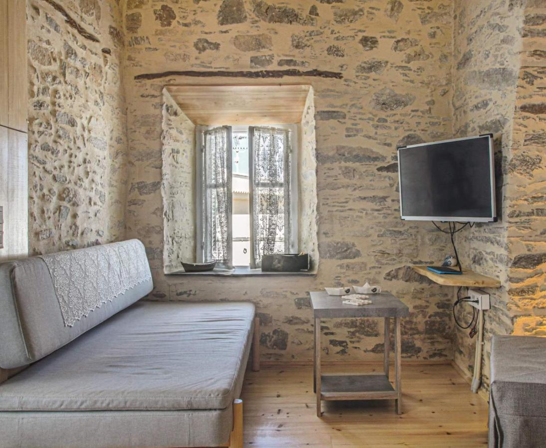Azura, Traditional Residence In אנו סירוס מראה חיצוני תמונה